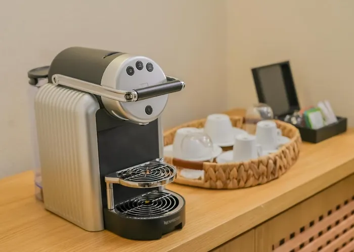 Nuup * Μαρμαρίς