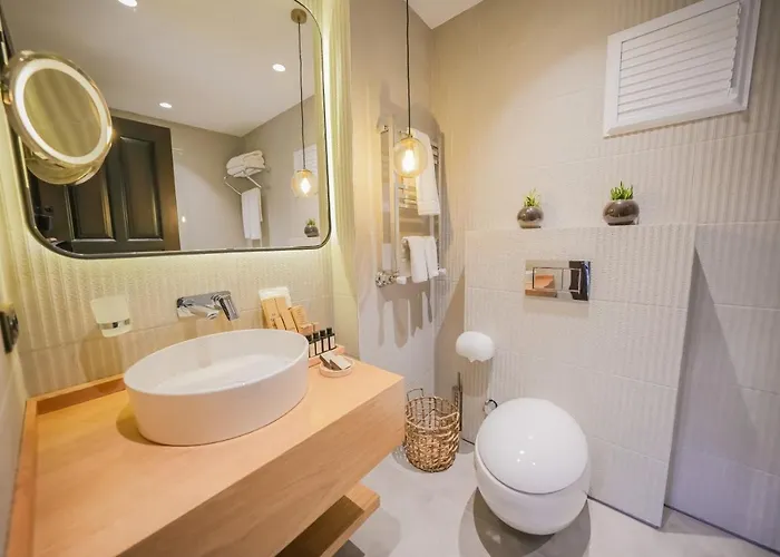 Nuup Μαρμαρίς